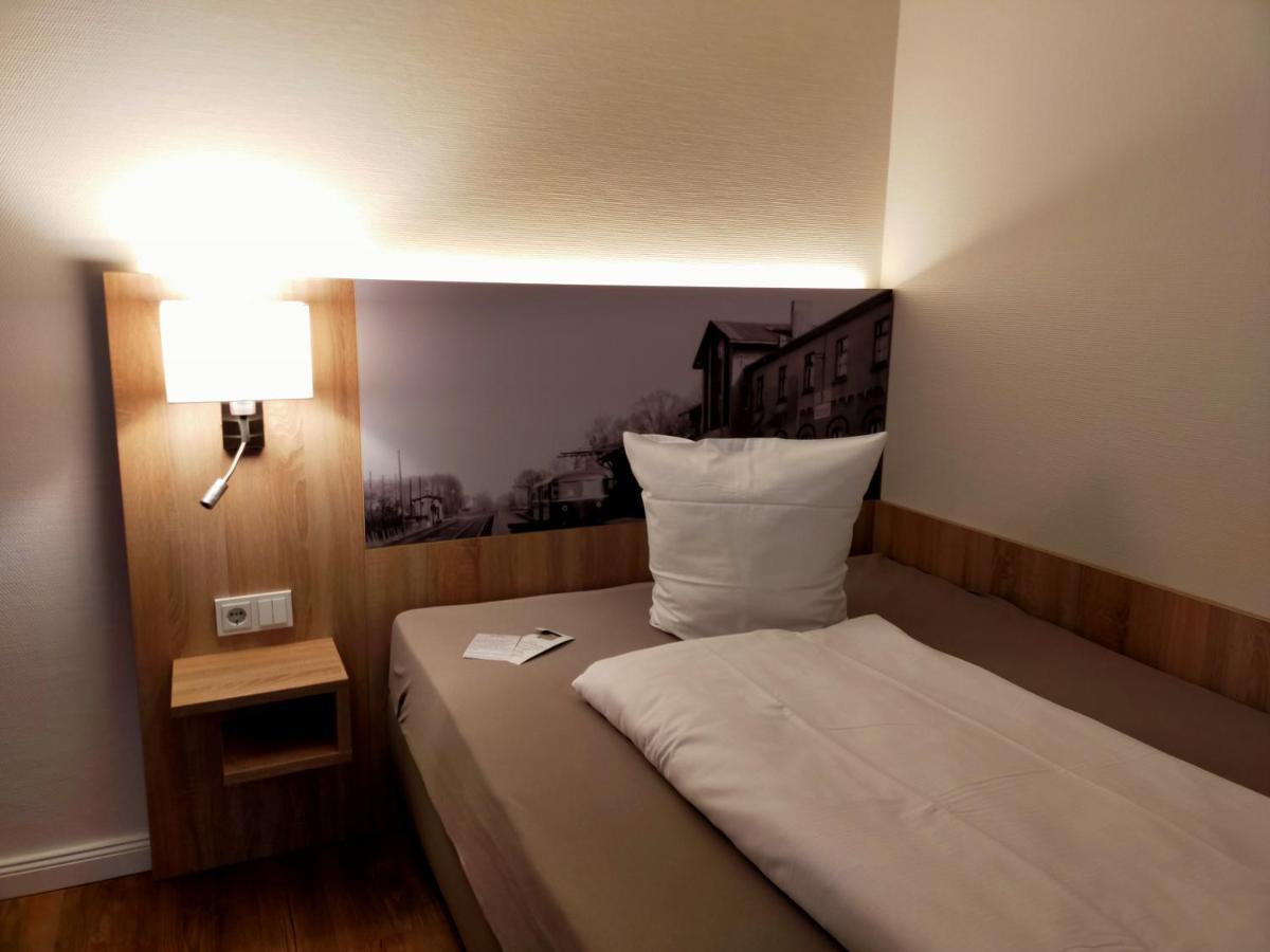 Hotel Xtra Gleis Hörstel Esterno foto